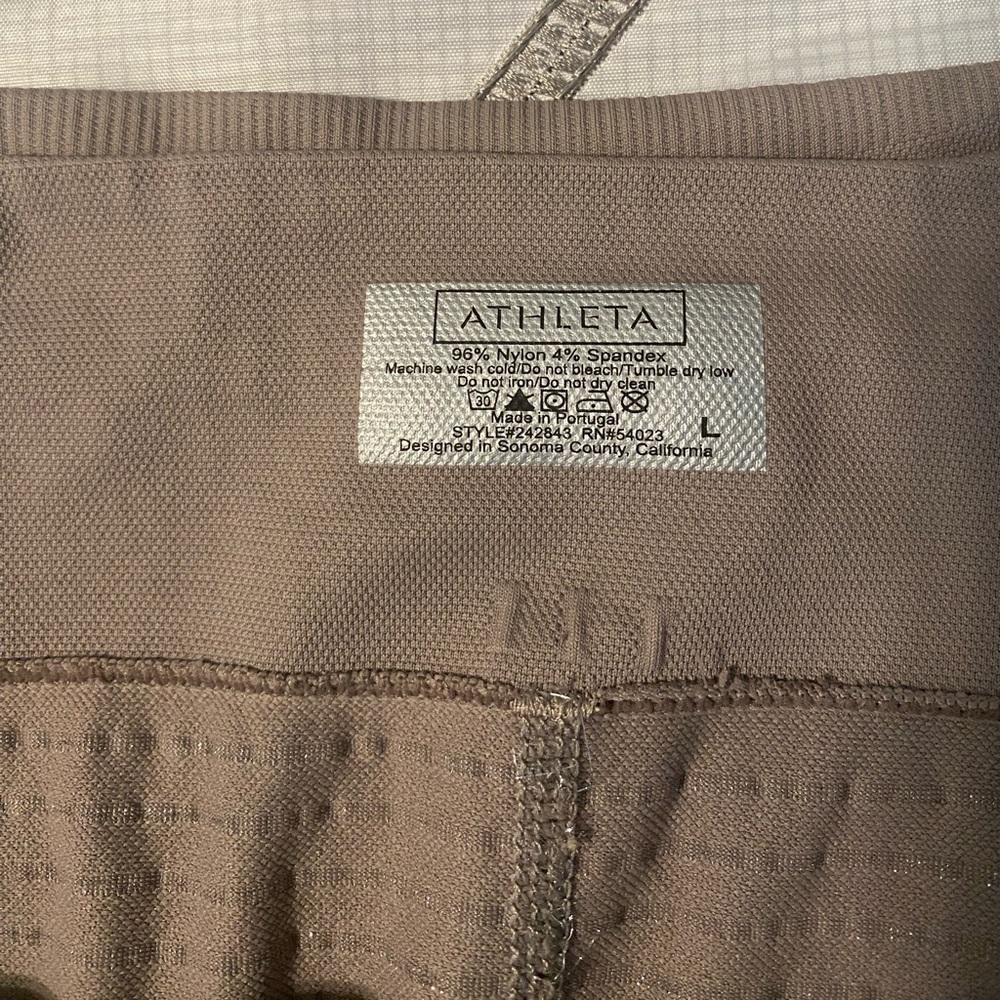 Athleta Shimmer Stripe Seamless Tights/Leggings - Picture 8 of 14